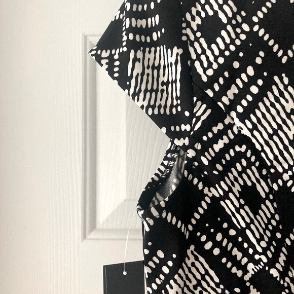 💕**NEW** ALYXdress Women’s Black and White Dress💕 - Picture 5 of 10